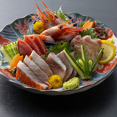 本マグロ入り 刺身5点盛り合わせ (3貫盛り)