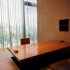 4～6名様でゆったりくつろげるお座敷掘りごたつの個室