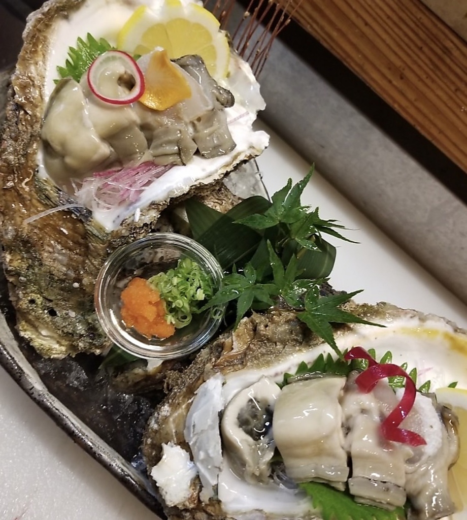 当店で使用しているカキは、豊かな瀬戸内海で育った大粒で身がぷりぷりの逸品◎ぜひご賞味ください♪