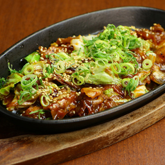 豚バラキャベツの鉄板味噌焼き