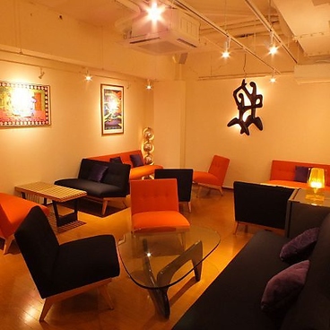 ラウンジ LOUNGE 銀座店の雰囲気1