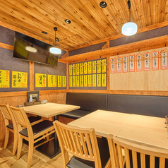 行きたくなる酒場 浜ちゃん 亀戸店の雰囲気2