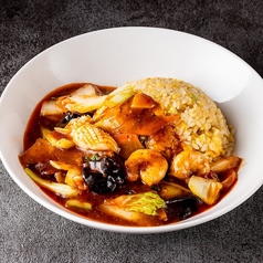 麻辣海鮮あんかけチャーハン