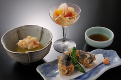 はな甚は、ランチ・ディナー共に同じ９コースをご用意！