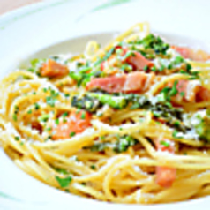 <季節限定>菜の花とベーコンのパスタ ニンニク風味