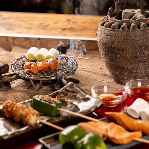 囲炉裏焼きで楽しむ和モダンなカフェ＆バー♪