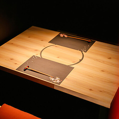 2名様での個室利用も可能です。デートや記念日使いに最適◎