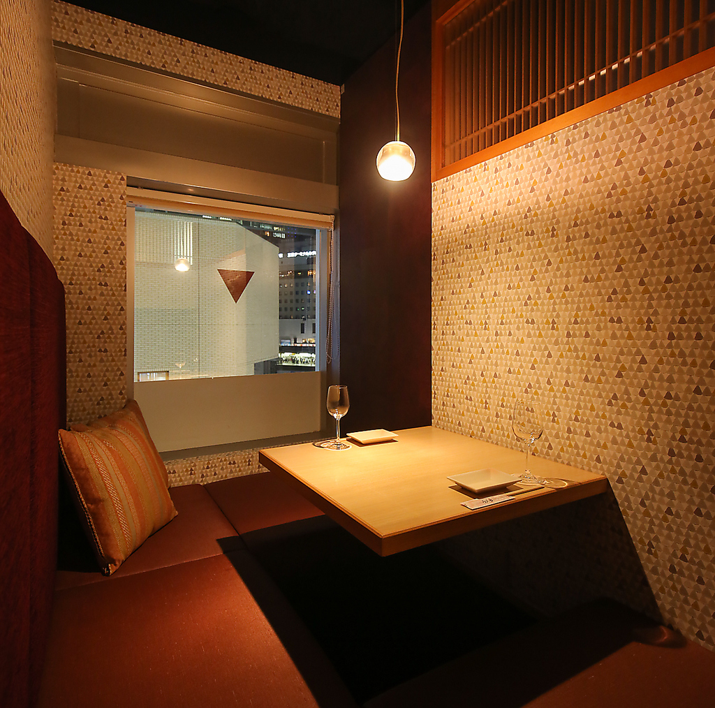 カップルシートは二人だけの空間を演出します