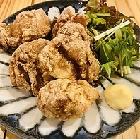 名物鶏焼き肉と2時間飲み放題が付いた宴会コース☆