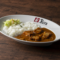 【国産豚バラ肉がとろけるカレー】ポークカレー
