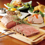 KIWAMIコース3500円の一例　コース料理＆飲み放題付きは4300円から7000円まであります。