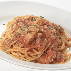 《トマトベース》厚切りベーコンのアマトリチャーナ