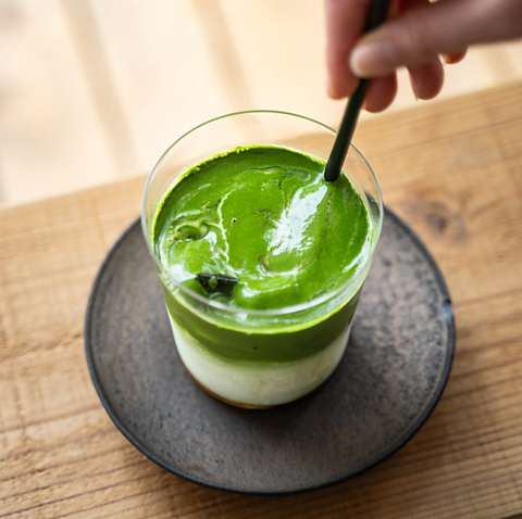 日本茶専門店『鶴見園』がプロデュースする日本茶カフェ