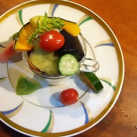 OMAKASE コースは季節を盛り込む