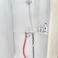 温水シャワーに加え、シャンプー、コンディショナー、ボディーソープも完備しています。