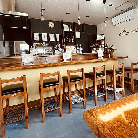 桃山南口の落ちついた小料理屋さん