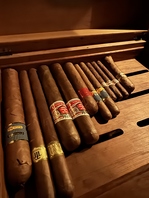 3Fは葉巻も多数扱っております