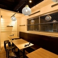 少人数のグループや中規模の集まりにも最適な店内には様々なタイプのお席をご用意しております！お勤め先でのご宴会やご友人との飲み会、女子会や合コン、接待など様々なシーンに最適です◎