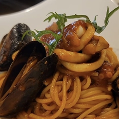 魚介のトマトソースパスタ