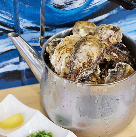 新鮮な海鮮を使った韓国料理と一緒に韓国酒が楽しめるお店★