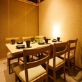 2名様から個室可能！何名様でも個室でご案内可能です！ゆったりとお食事を楽しんでいただけるお席お洒落なプライベート空間で素敵なお時間をお過ごし下さい♪女子会や誕生日会にも最適なプランをご用意してお待ちしております♪宴会場は大人気のため早めのご予約がオススメです！