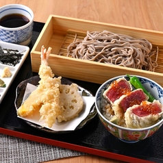 和牛レア天丼ハーフ&天ぷら信州そばセット
