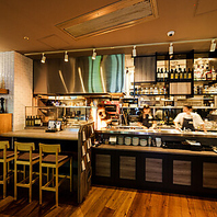 お一人様でもお気軽にご利用できるカウンター◎