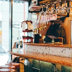 お洒落なイタリアンを連想させるカウンター。大人な空間が広がっています！