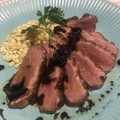 料理メニュー写真 アンガス牛モモ肉（180ｇ）