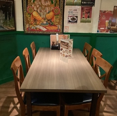 インド・ネパール料理　食べ放題　飲み放題　ナマステタージマハル草津駅前店の雰囲気1