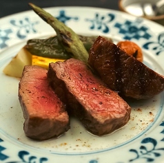 ＜ニュージーランド産＞牧草牛サーロインステーキ　 200gの写真