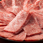 とろける味わいに思わず感動…☆こちらはカルビやハラミなど豊富なお肉がいっぱい！