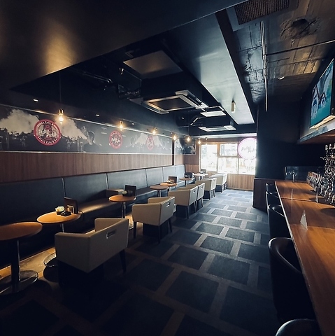 【毎日翌5時まで営業】シーシャを楽しめるカフェバー☆フレーバー多数！VIPルーム完備