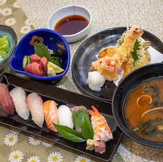 【大満足】お寿司と天ぷら膳をご堪能あれの写真