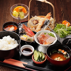 昼食夜酒　わらしべの特集写真