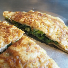 神戸のお好み焼きはサクっとカリっと新触感です◎