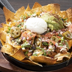 【1辛】スパイシーナチョス<Large>（4-6 servings）