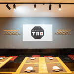 内装も店主のこだわりがたくさん詰まっています。様々なお席もございますので、各種宴会のご利用も◎