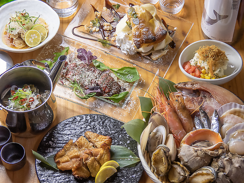 和牛炭火焼きや新鮮な魚介類等の豪華なコースも。他店では味わえないTAOのこだわり逸品をご堪能あれ
