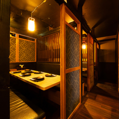 選りすぐりの鮮度抜群の海鮮♪本場の味を秋葉原で御用意★料理長自ら足を運び厳選された食材のみ直送!!リピーターも続出しております☆週末などは特に混み合いますので御予約はお早目に♪（秋葉原 個室 居酒屋 海鮮 和牛 宴会 飲み放題 女子会 合コン）