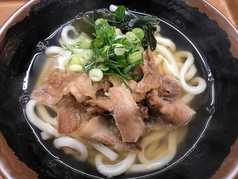 ＜牛肉＞肉うどん