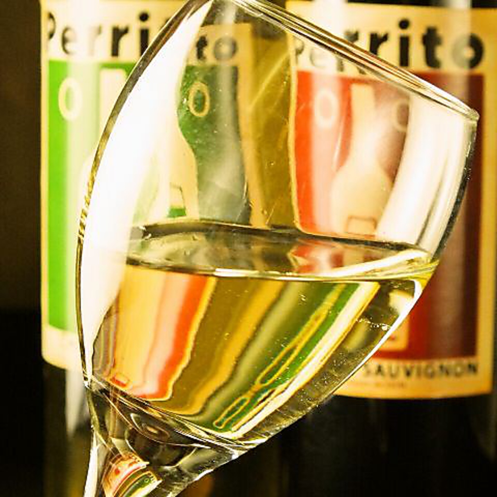 ☆女子会限定の「ボトルワイン」or「デザート盛り合わせ」サービス♪