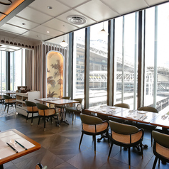 東寶 KITTE大阪店の雰囲気2