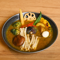 彩り鮮やか！器いっぱいに広がるもりもり野菜