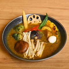 彩り鮮やか！器いっぱいに広がるもりもり野菜