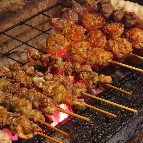 もつ鍋や焼き鳥、博多名物をご用意しております♪