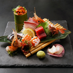 お造り七種盛合せ（一名盛り）