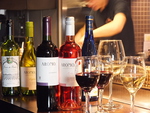 ●鉄板やバルメニューに合うワインもたくさんご用意！