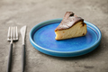 料理メニュー写真 バスクチーズケーキ