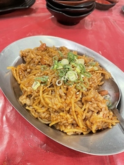 神戸名物そばめし